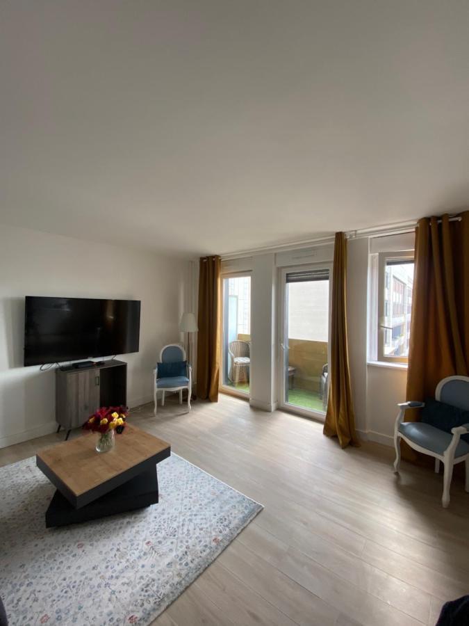 Grand Appartement Courbevoie Paris Exterior foto
